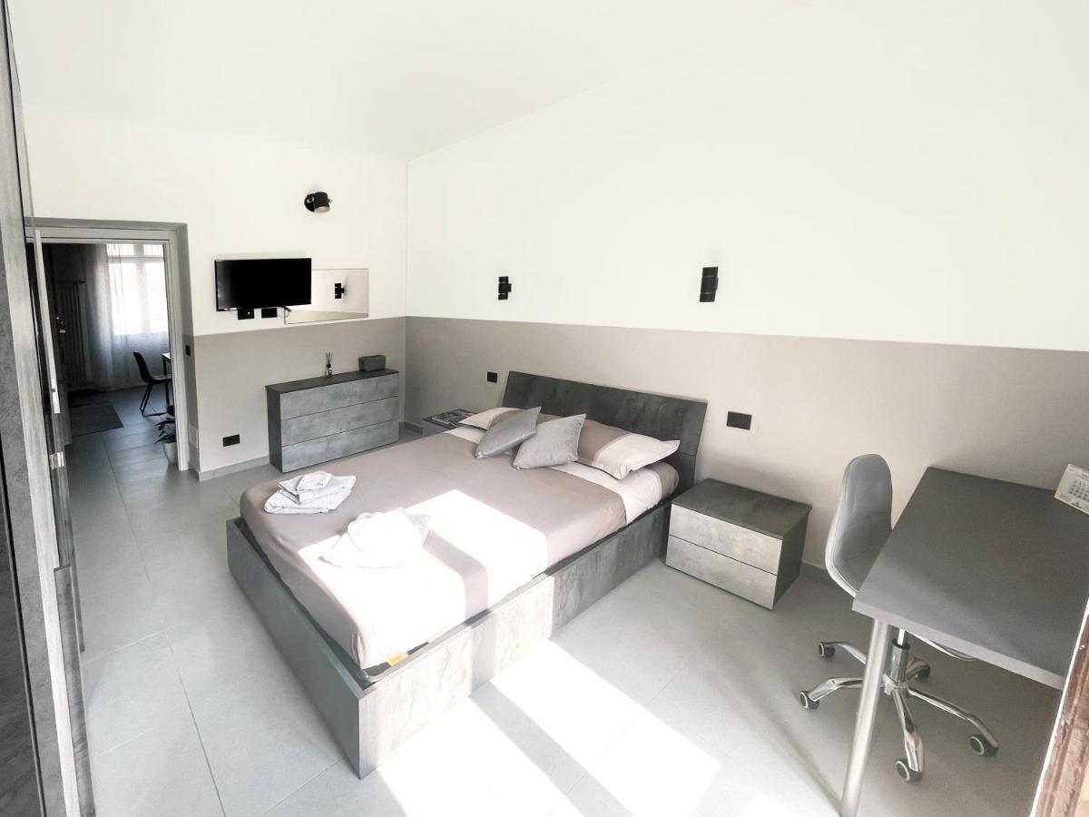 Ferienwohnung Porta Susa X6 - Freeparking Wi-Fi E Netflix Turin Exterior foto