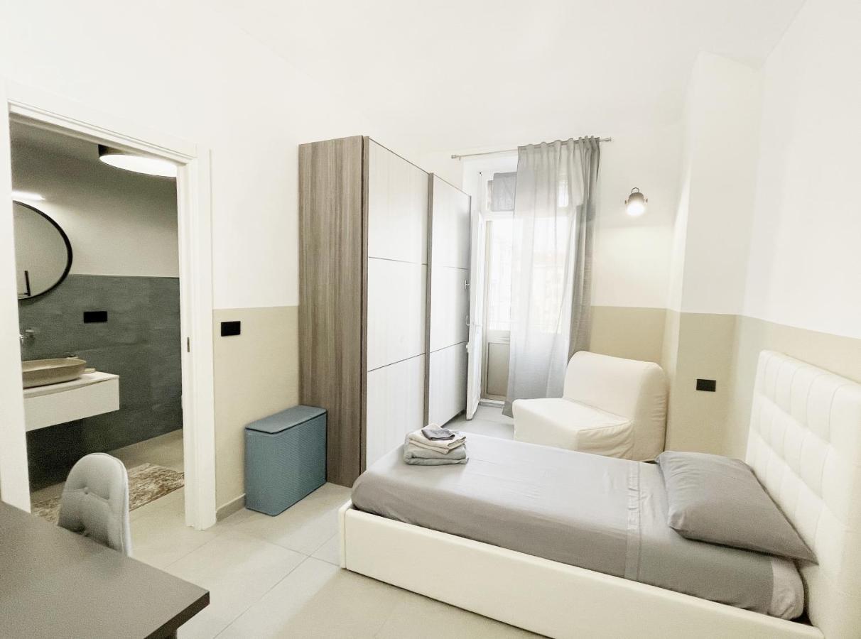 Ferienwohnung Porta Susa X6 - Freeparking Wi-Fi E Netflix Turin Exterior foto