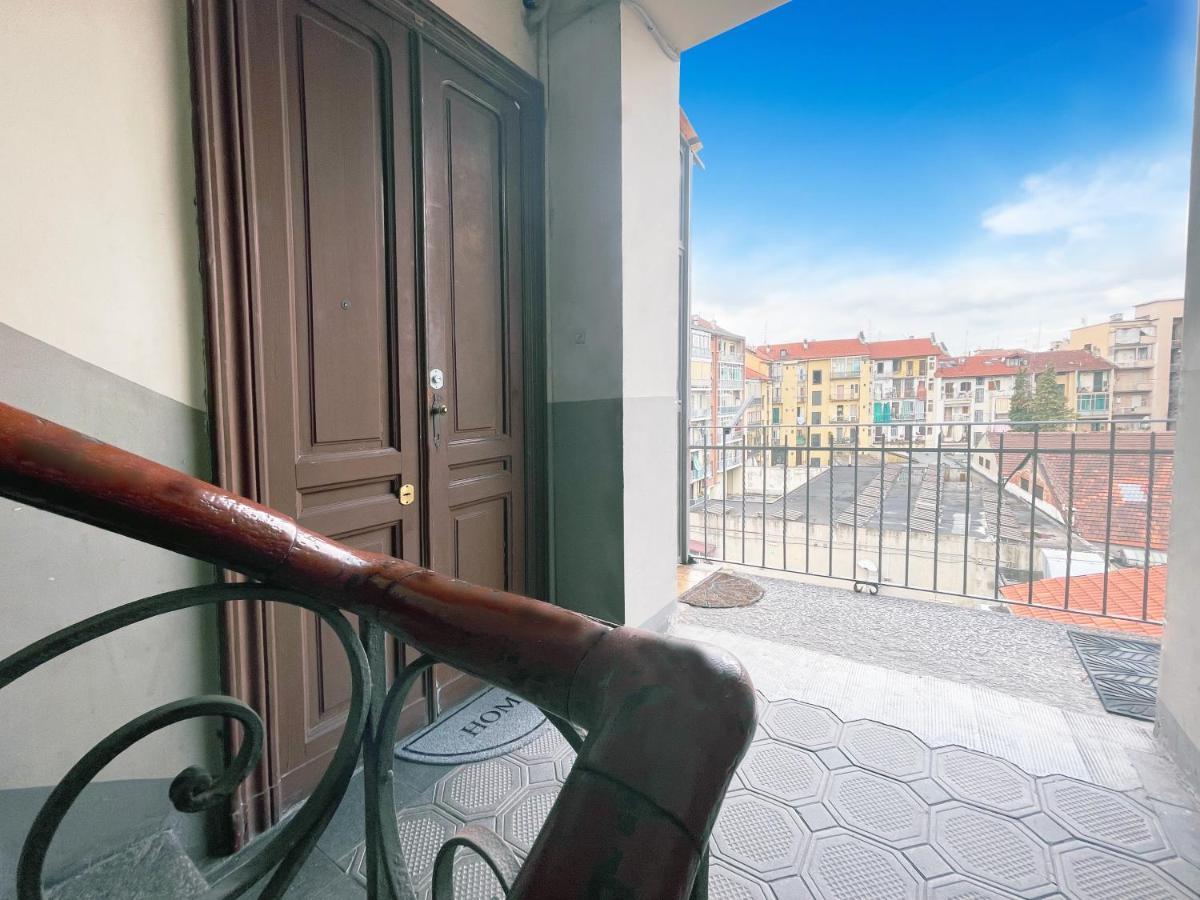 Ferienwohnung Porta Susa X6 - Freeparking Wi-Fi E Netflix Turin Exterior foto